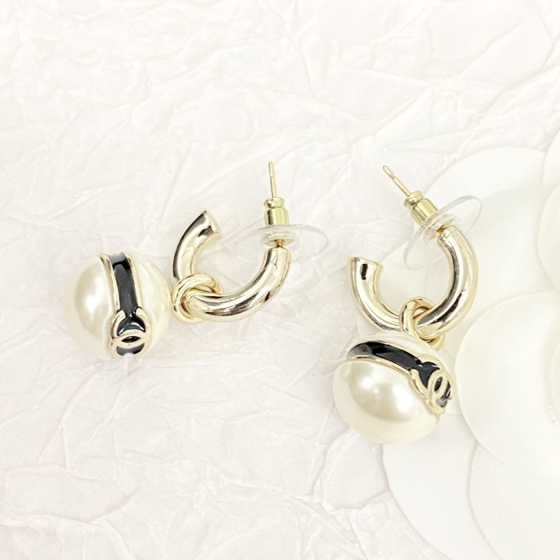 Ch**el earrings